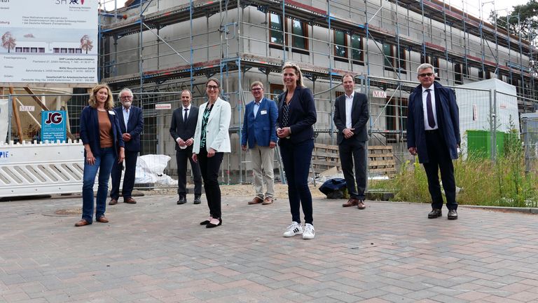Albertinen Hospiz Norderstedt - Gesellschaften informieren sich über den Baufortschritt des Hospizes Albertinen Hospiz Norderstedt - Gesellschaften informieren sich über den Baufortschritt des Hospizes