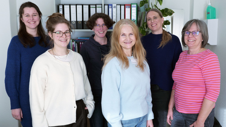 Das Team der Mitarbeiterinnen des Zentrums für psychische Gesundheit in Hamburg Schnelsen