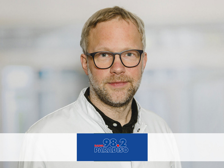 Dr. Michael Berndsen, Chefarzt der Abteilung Obere Extremität, Hand und Mikrochirurgie im Immanuel Krankenhaus Berlin