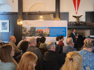 PD Dr. Frederico Collettini, Charité Universitätsmedizin Berlin PD Dr. Frederico Collettini, Charité Universitätsmedizin Berlin